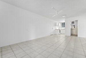 2/20 Vista Street SURFERS PARADISE, QLD, 4217 - Photo 1