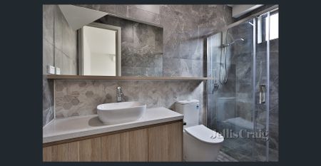 Convenient lifestyle in Doncaster East - Photo 2