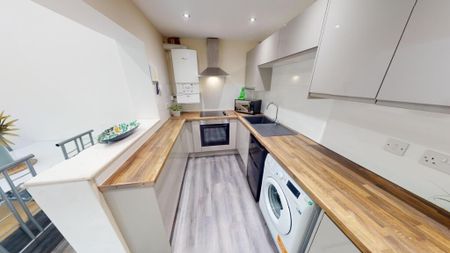 4 bedroom house to rent - Photo 3