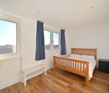 Seyssel Street, E14 3EH, London - Photo 6