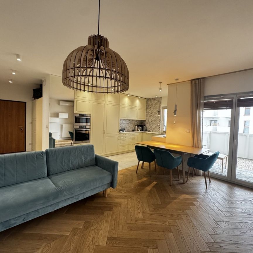 Przestronne 4-pokojowe mieszkanie z loggią i klima - Фото 1