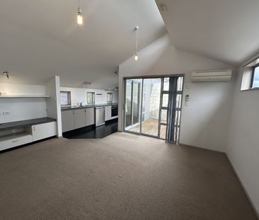 Simplicity on Sherborne! - Photo 5