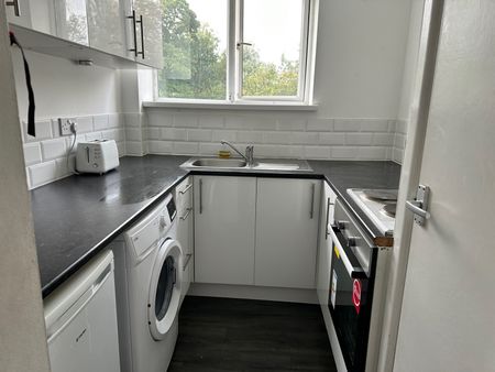 2 bedroom Apartment for rent - Photo 4