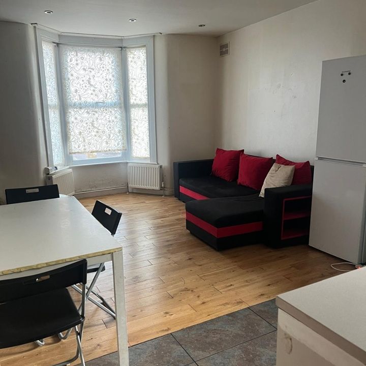 1 Bed Flat, Grove Park Road, N15 - Photo 1