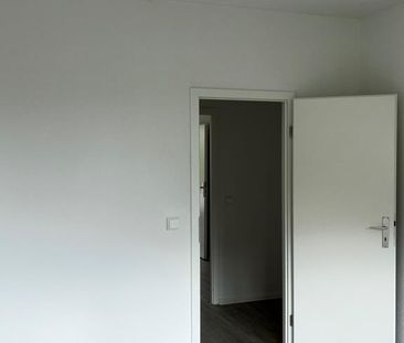 A stone’s throw from the Allee-Center! - Photo 1