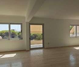 Διαμέρισμα για ενοικίαση - Νέα Μάκρη, - Photo 1