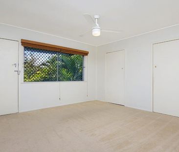 2/16 Darvall Street, Taringa, QLD 4068 - Photo 3