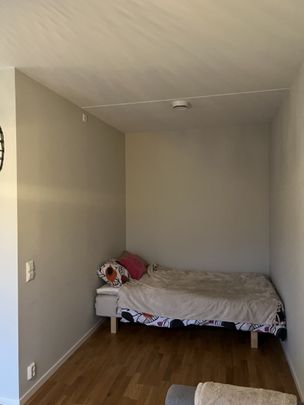 Hisings Backa - 1.5rok - tillsv - 10.350kr/mån - Photo 1