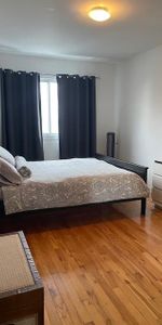 Magnifique grande appartement, 4 1/2, bien entretenue dans un quartier prisé d'Anjou - Photo 3