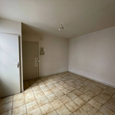 Appartement 1 pièce – LYON - Photo 3