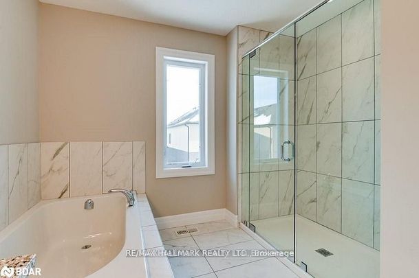 For Lease - 2961 Turner Crescent, London South, Ontario - Photo 1