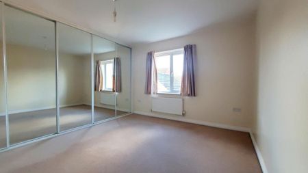 Thatcham Avenue, Kingsway - Photo 2