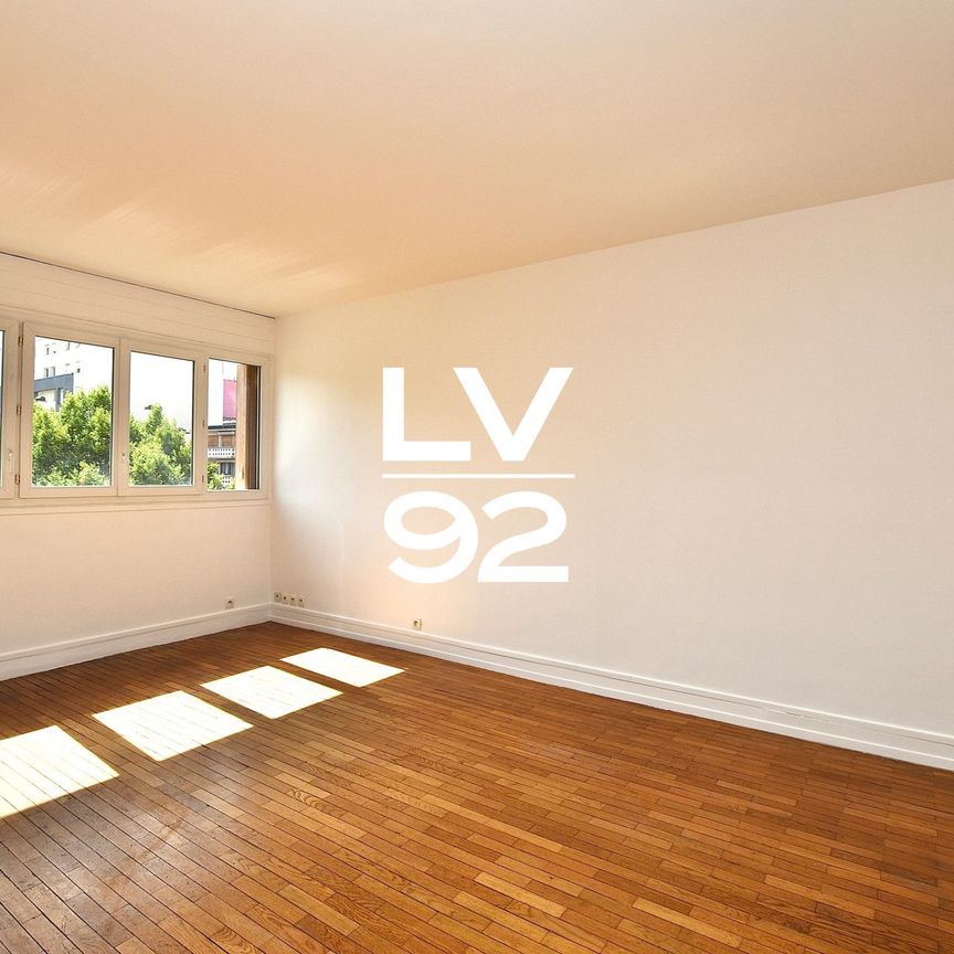 Location Appartement 3 pièces 70m² ASNIERES SUR SEINE 92600 - Photo 1