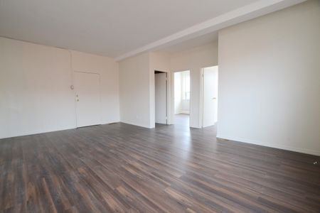 For Lease - 1359 Wilson Avenue Unit# 1, Toronto, Ontario - Photo 3