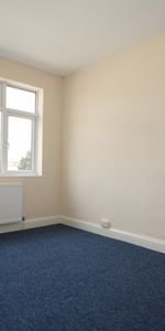 Old Woking, Woking - Photo 4