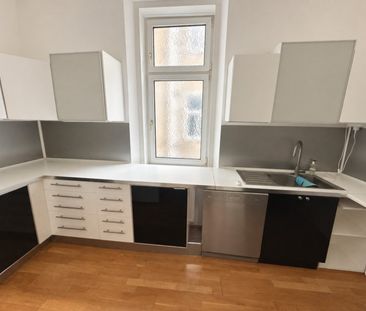 Stilaltbau in Citylage nächst Urania mit WG-Eignung - Photo 3