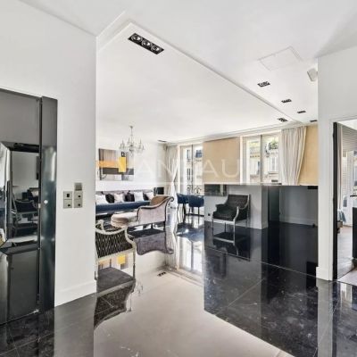 Appartement à louer à Paris 8Ème - Photo 1