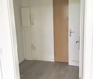 Miet mich - praktisch geschnittene 1-Zimmer-Single-Wohnung - Photo 2