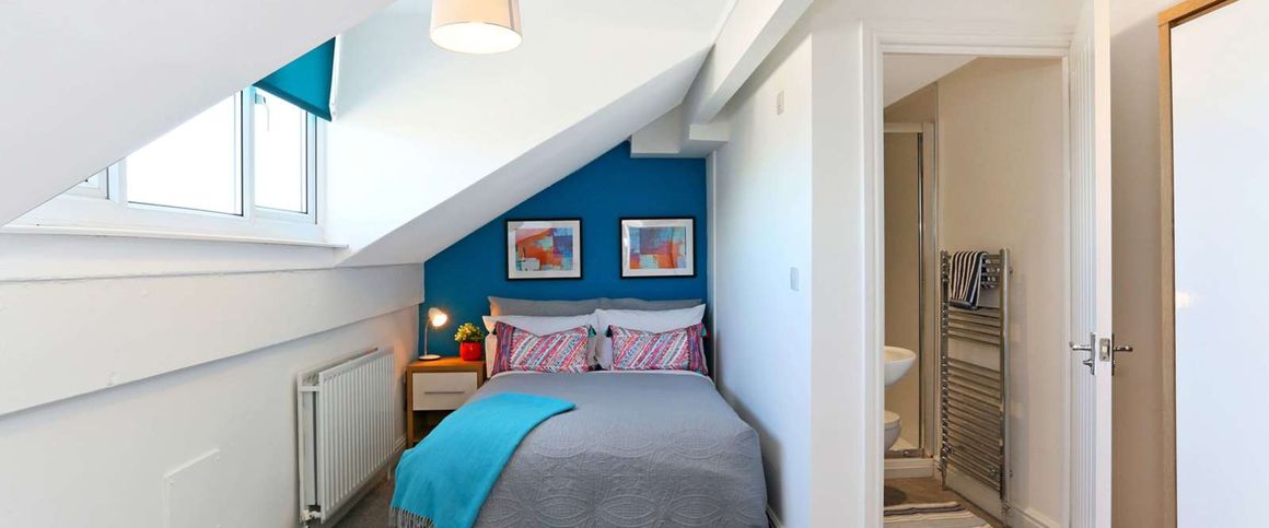 Barras Place Room 4 (Double En Suite) - Photo 1