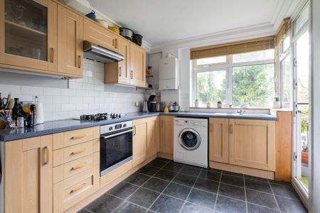 2 bedroom apartment to rent - Photo 4