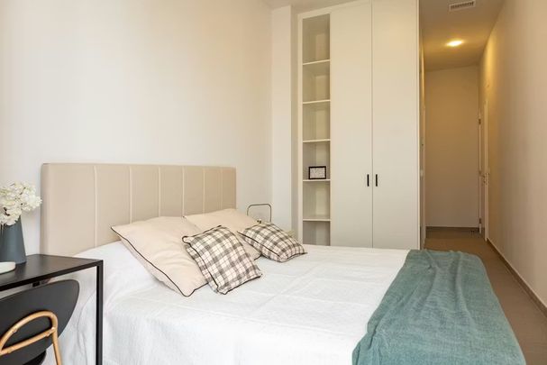 Carrer de Goya, Valencia, Valencian Community 46018 - Photo 1