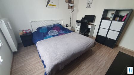 Location Appartement 3 pièces 61m² DEVILLE LES ROUEN 76250 - Photo 2