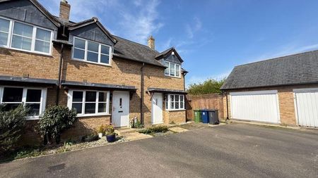 2 bedroom terraced house to rent - Photo 2