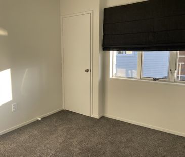 Tarbet Street, Flaxmere - Photo 6