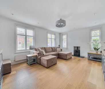 4 bedroom detached house to rent - Photo 1