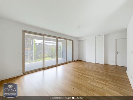 Location Appartement 3 pièces 67m² LYON 2ème - Photo 3