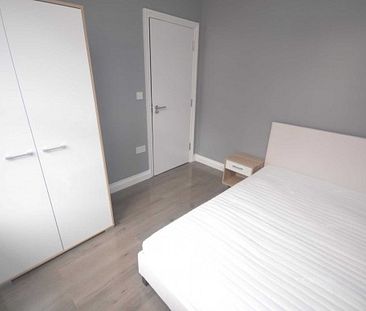 3 Bed - Highgrove Street, Reading - Photo 5