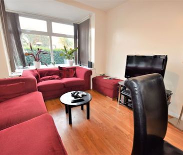 10 bedroom House in & 6 Mayville Road, Leeds - Photo 2