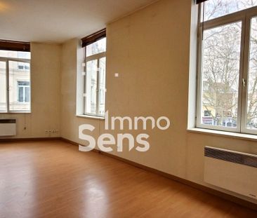 Location appartement - Lille République / Saint Michel - Photo 1