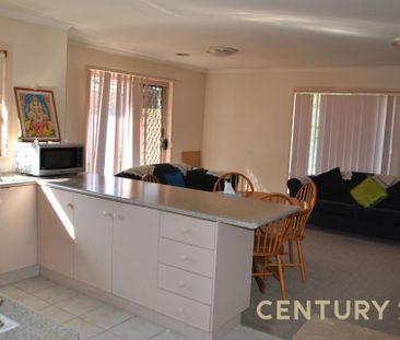Neat Family Home in Peaceful Springvale Pocket - Photo 5