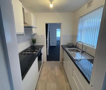 2 Bed Terraced House, Bowles Street, L20 - Photo 3