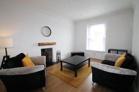 Castle Street Flat, Montrose, Angus - Photo 4