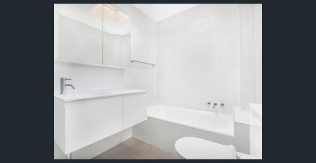 Modern Townhouse with Expansive Courtyard (Access via Rocklands Road) - Photo 3