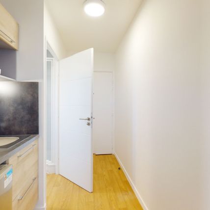 T1bis de 30 à 34m² meublé et équipé - Photo 1