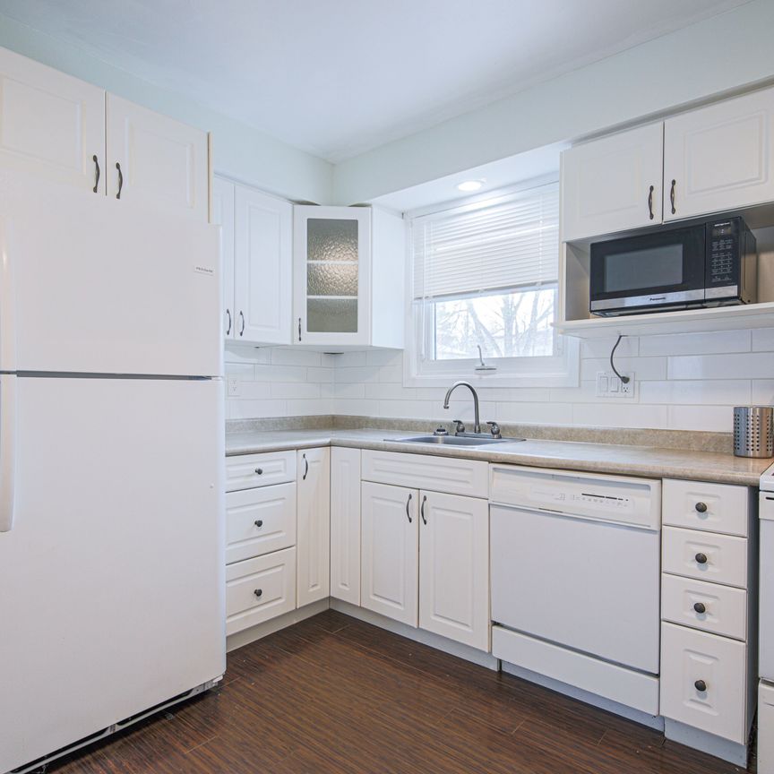For Lease - 770 Fanshawe Park Road Unit# 24, London North, Ontario - Photo 1