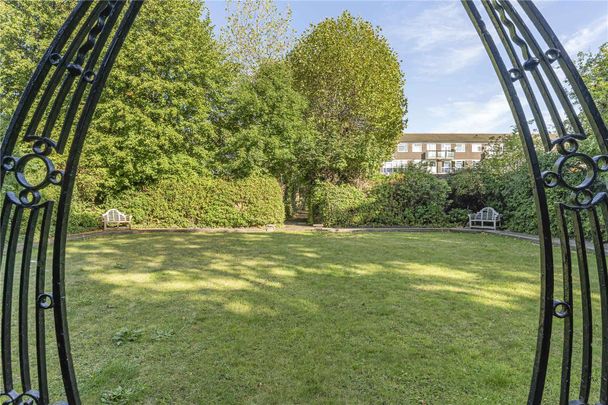 Bow Road, London, E3 2AN - Photo 1