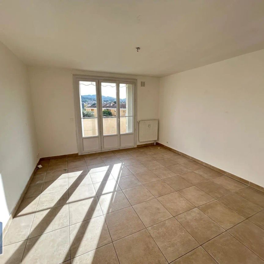 Appartement à louer 3 pièces 55.94m² - Photo 1