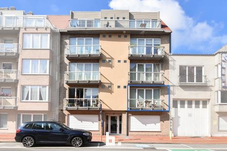 Instapklaar appartement met twee slaapkamers op toplocatie in hartje Knokke - Photo 2