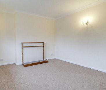 2 bedroom maisonette to rent - Photo 1