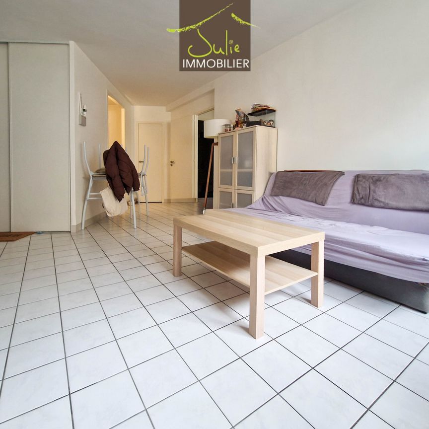 Location Maison 2 pièces 47m² BRESSUIRE 79300 - Photo 1