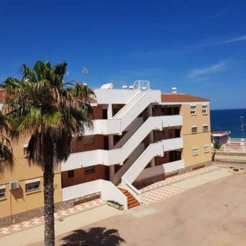 Alquiler de piso en Avenida De Francia, 79 - Photo 1