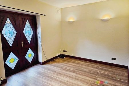 Woodleigh Hall Mews, Rawdon, LEEDS - Photo 5