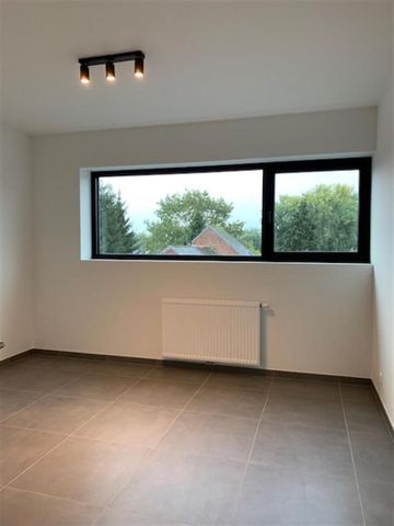 Appartement te huur - Photo 2