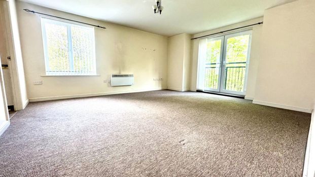 2 bedroom Flat To Let - Photo 1