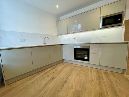 Market Place, Central Reading, RG1 - Photo 5