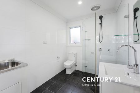 Modern Two-Bedroom Detached Granny Flat – Water Included - Photo 3